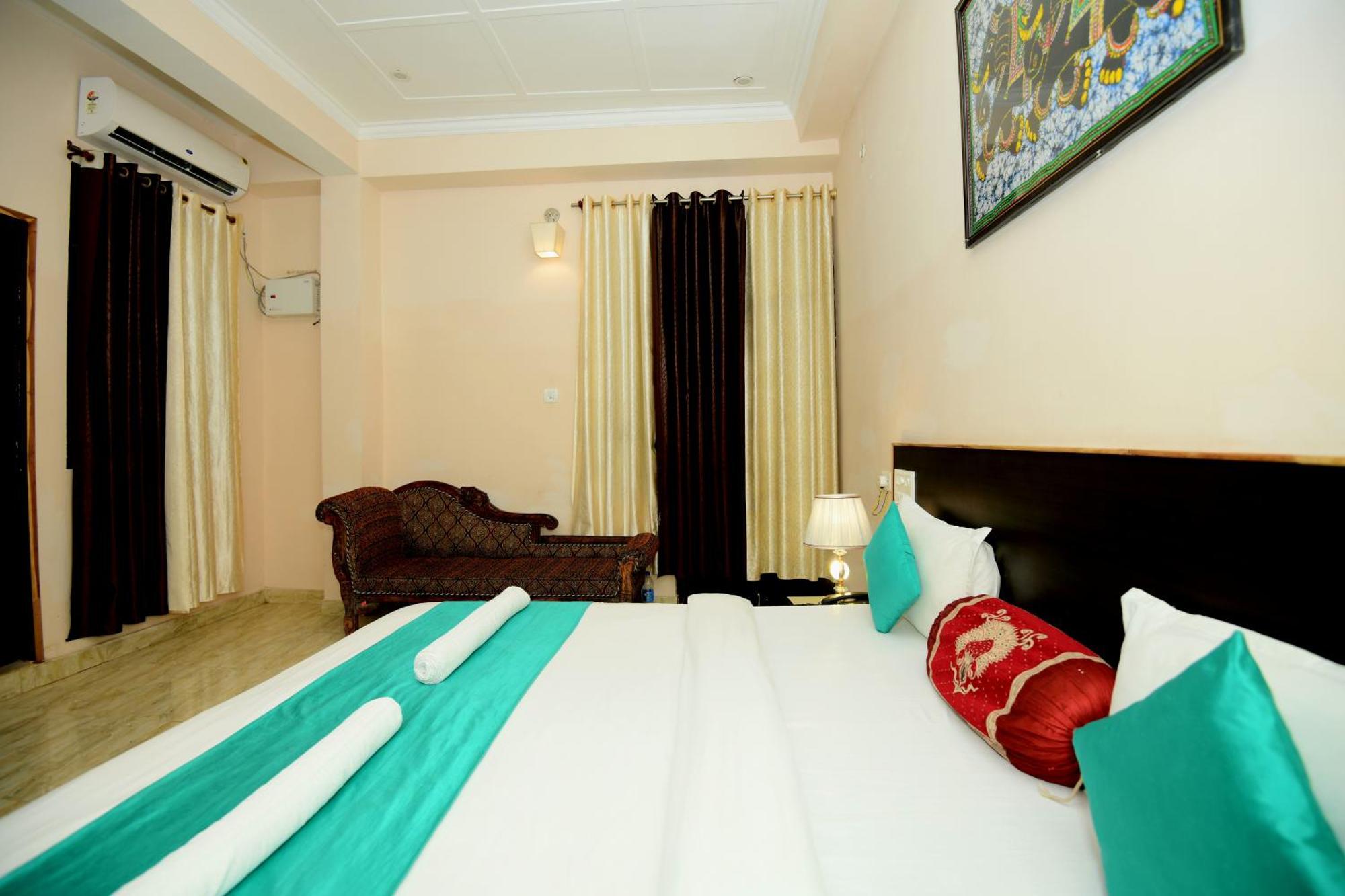 Hotel Ap Palace Hotel,