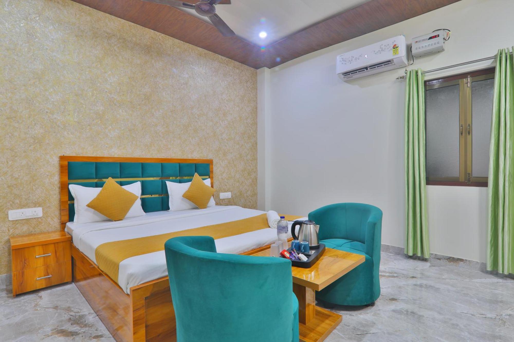 Guest house Ramayan Free Pickup From Railway Station ಉಚಿತ ಪಿಕಪ್ ,ఉచిత పికప్ ,இலவச,பிக்அப் *