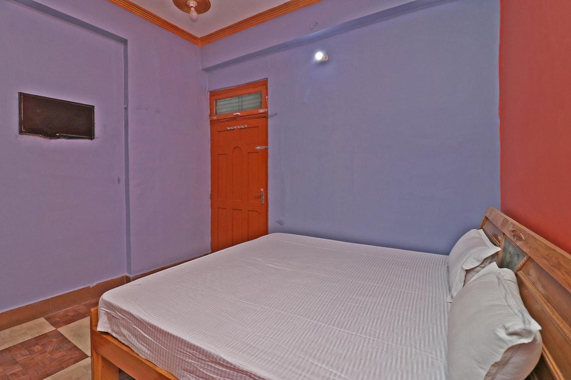 Spot On 38000 Vaidehi Bhawan 3*