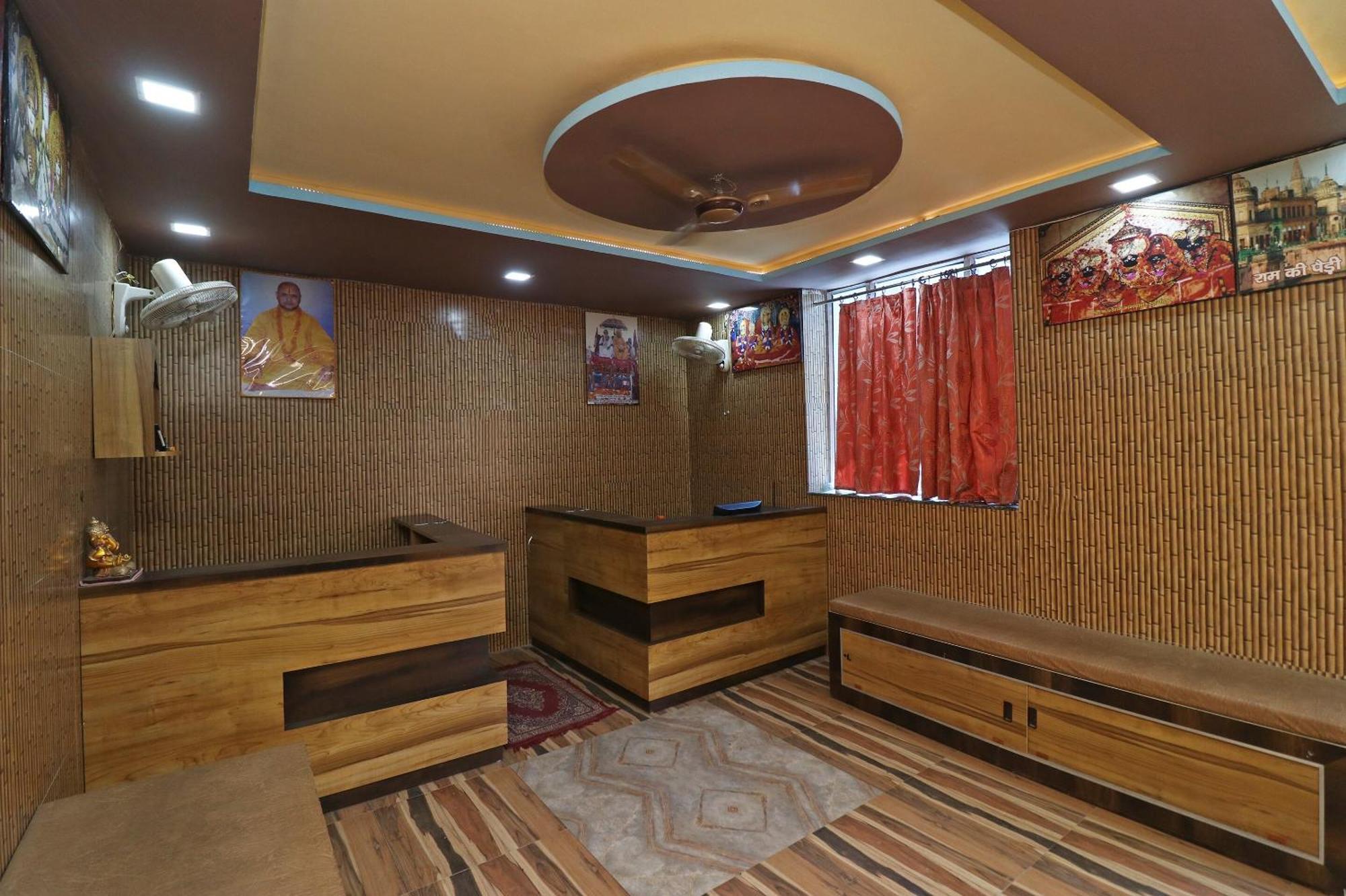 Spot On 38000 Vaidehi Bhawan Ayodhya
