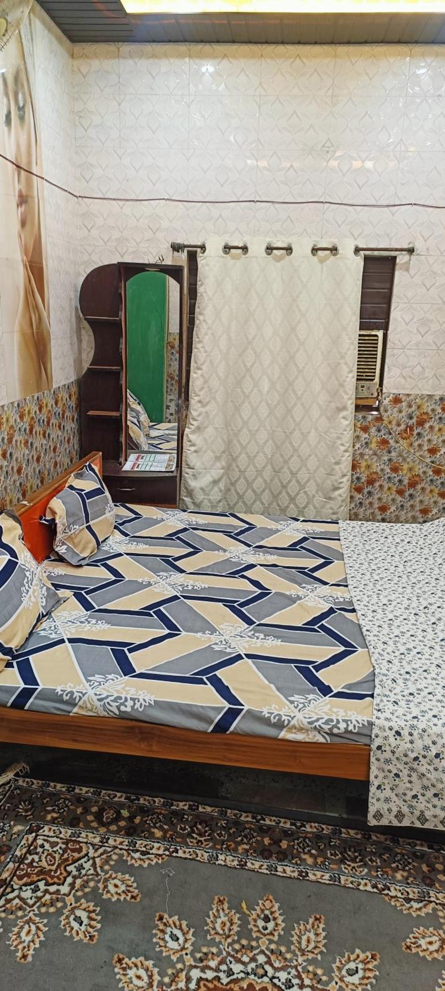 Atithi Yatri Vishram Grah Guest house Ayodhya