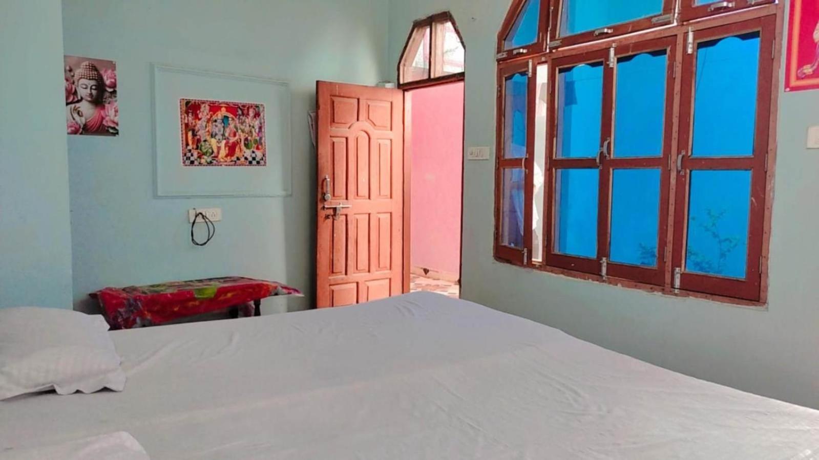 Ashtha Homestay