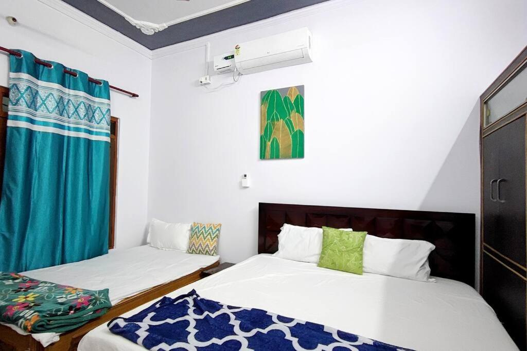 Kanha Holiday home Ayodhya