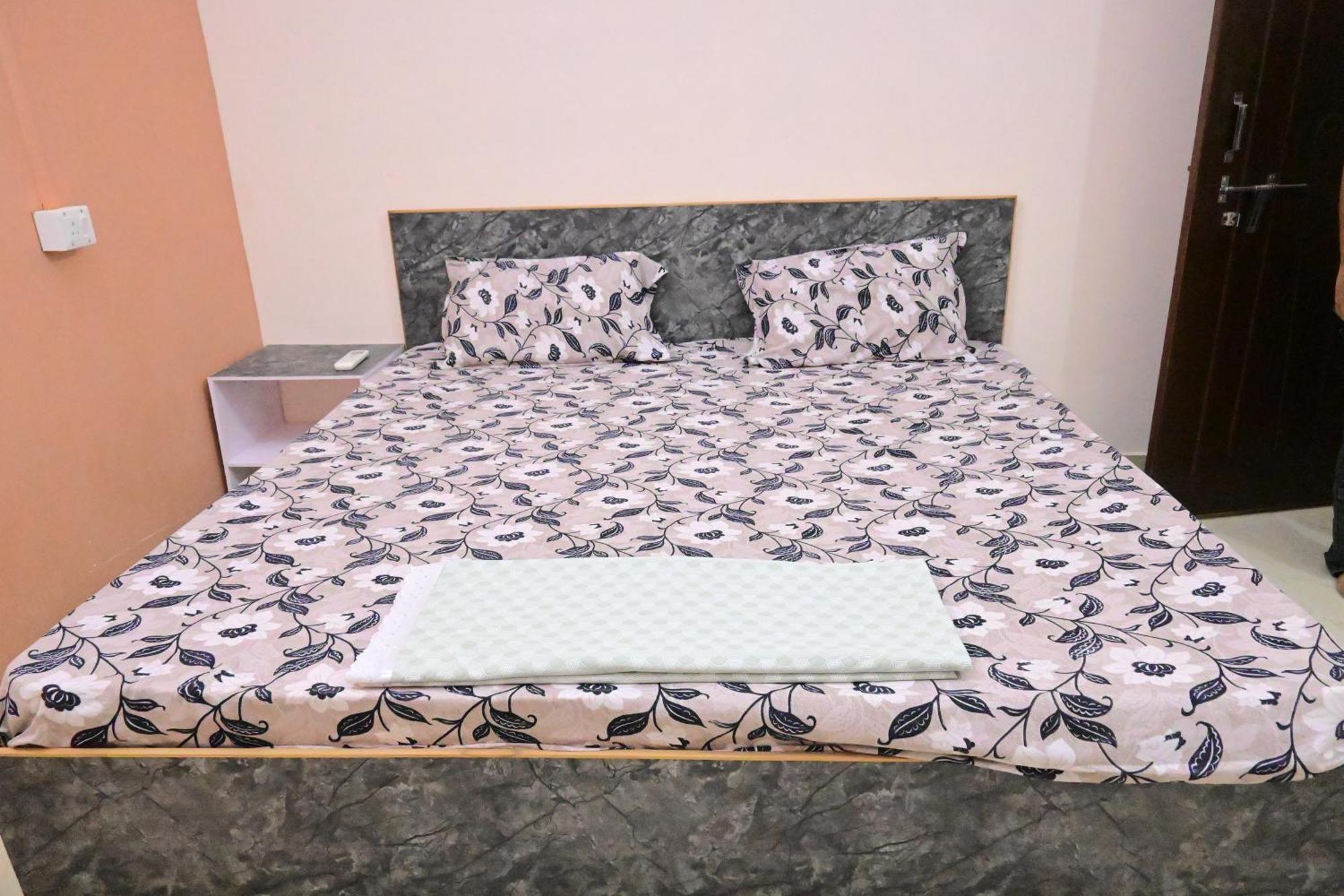 Akaay Homestay Ayodhya