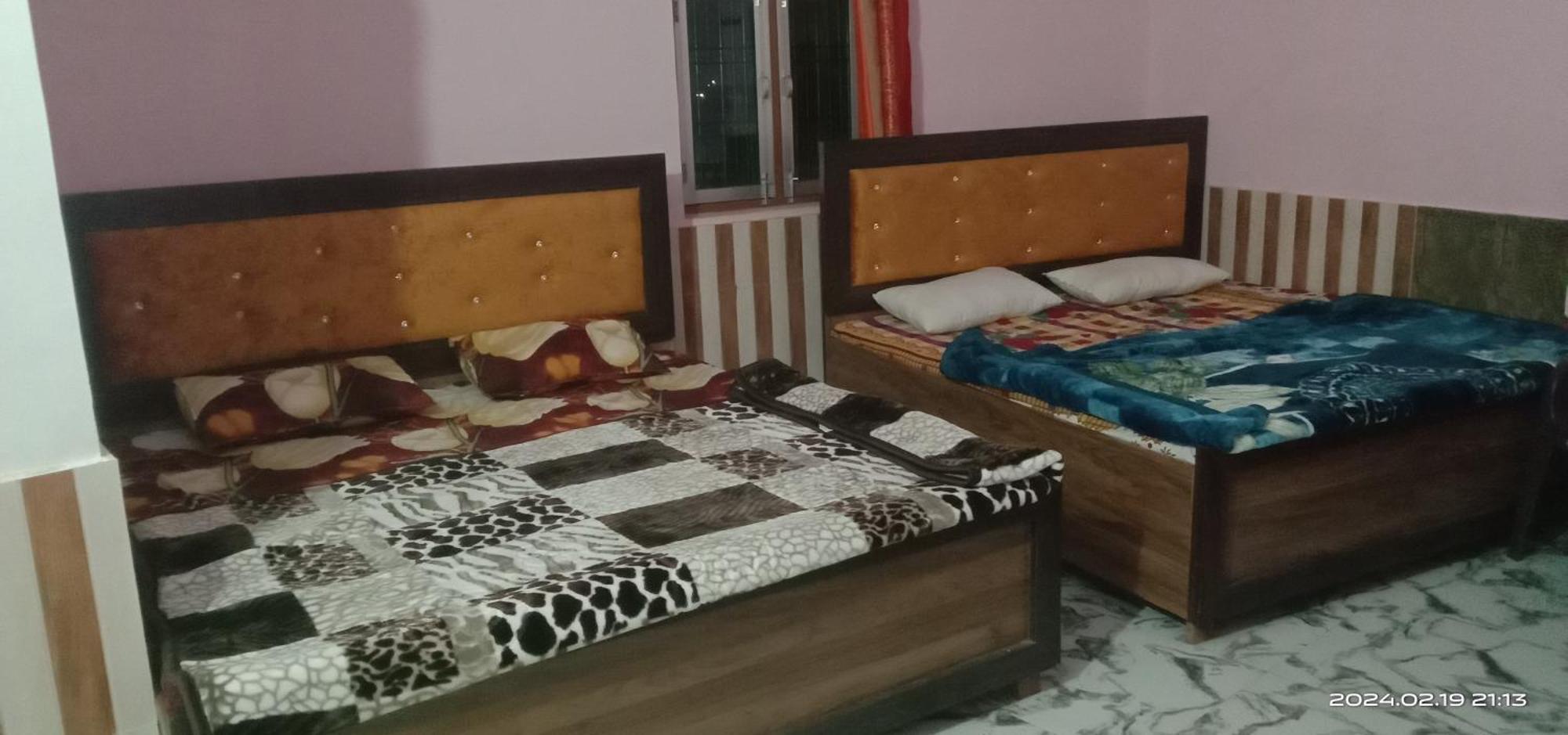 Guest house Tulsi Satsang Bhawan *