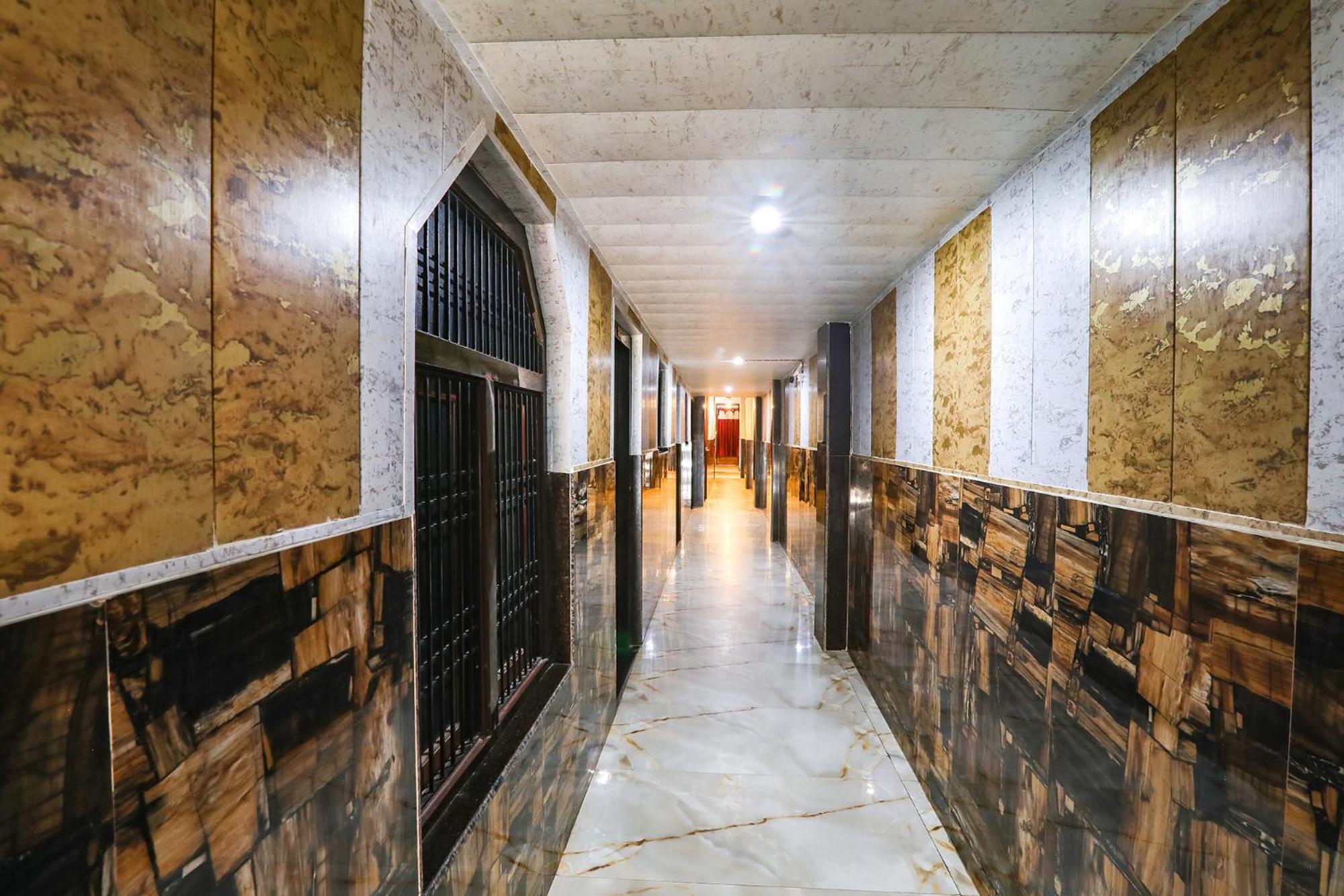 Fabhotel Raghunandan 4* Ayodhya