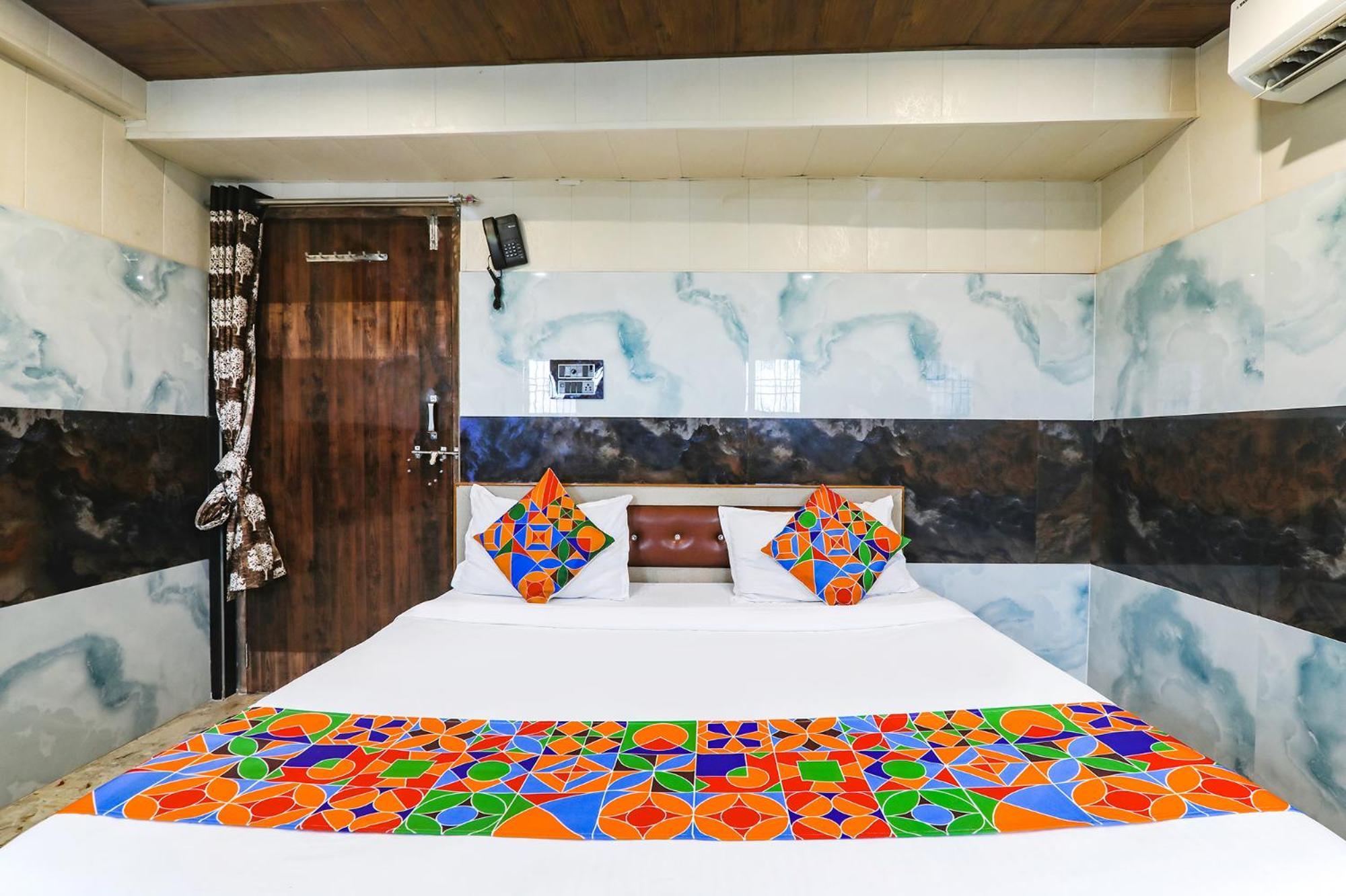 Fabhotel Raghunandan 4*