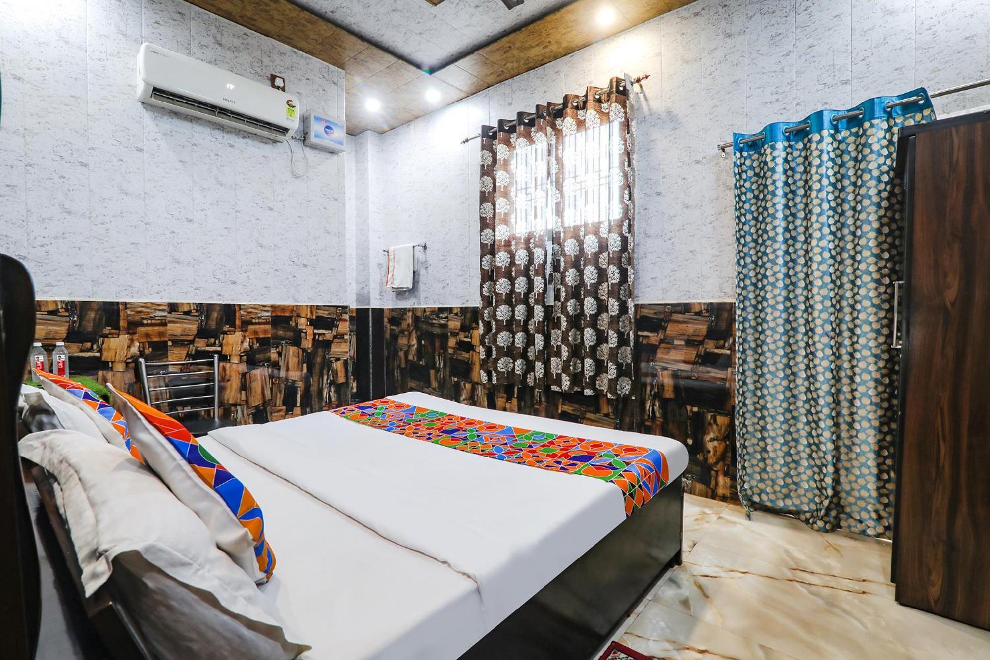 Fabhotel Raghunandan 4*