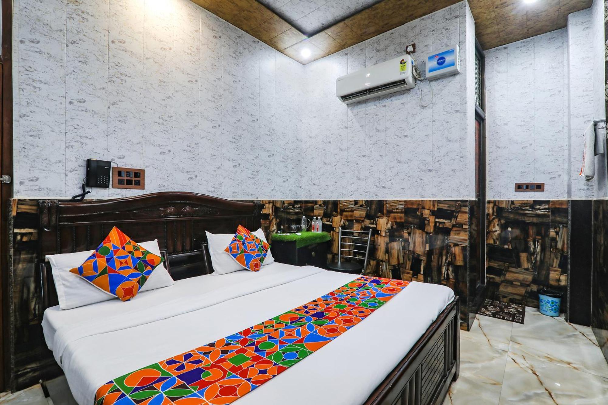 Fabhotel Raghunandan Ayodhya