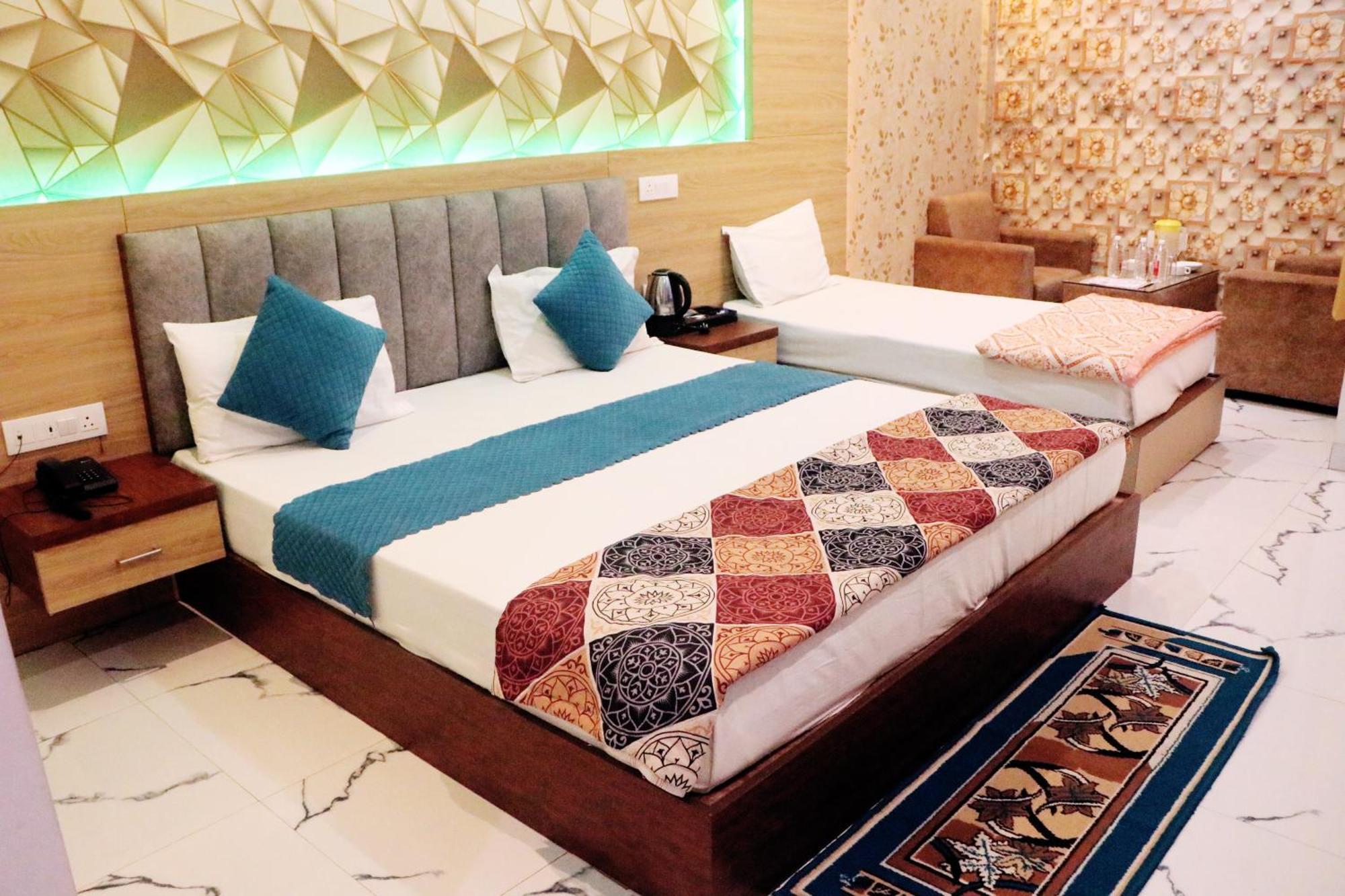 Rbs & Restaurant 5 Mint Walking Distance From Ram Janam Bhumi Ayodhya