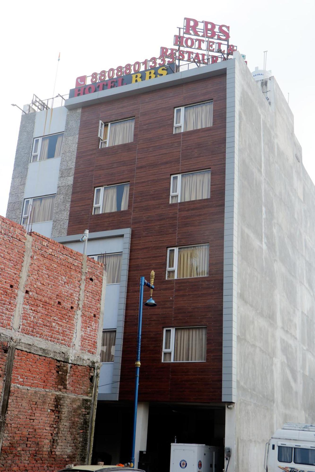 Rbs & Restaurant 5 Mint Walking Distance From Ram Janam Bhumi Ayodhya
