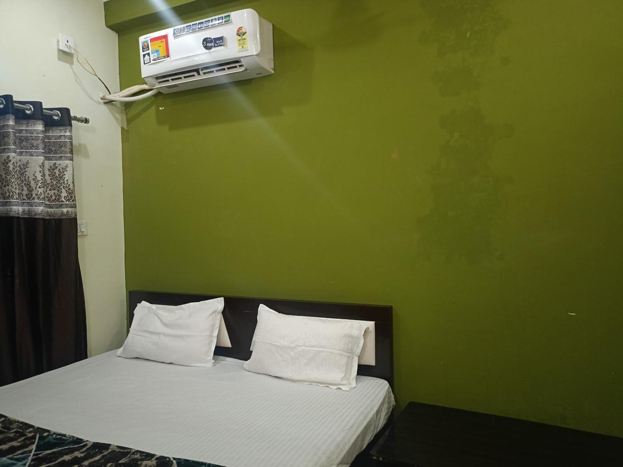 Homestay Vishnupriya Ayodhya