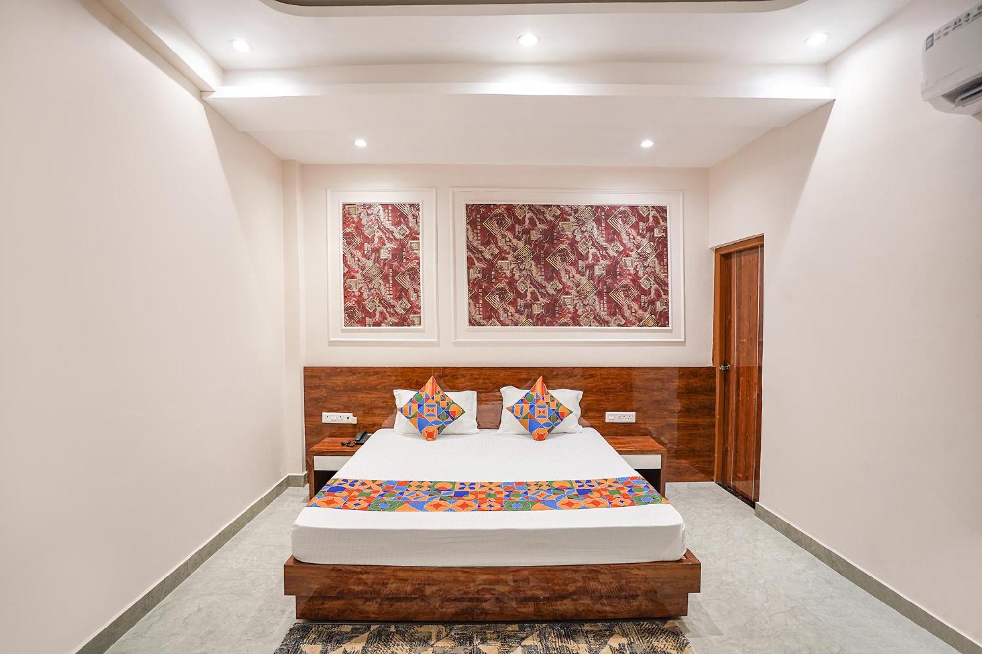 Fabhotel Ram Anandam Hotel 3*