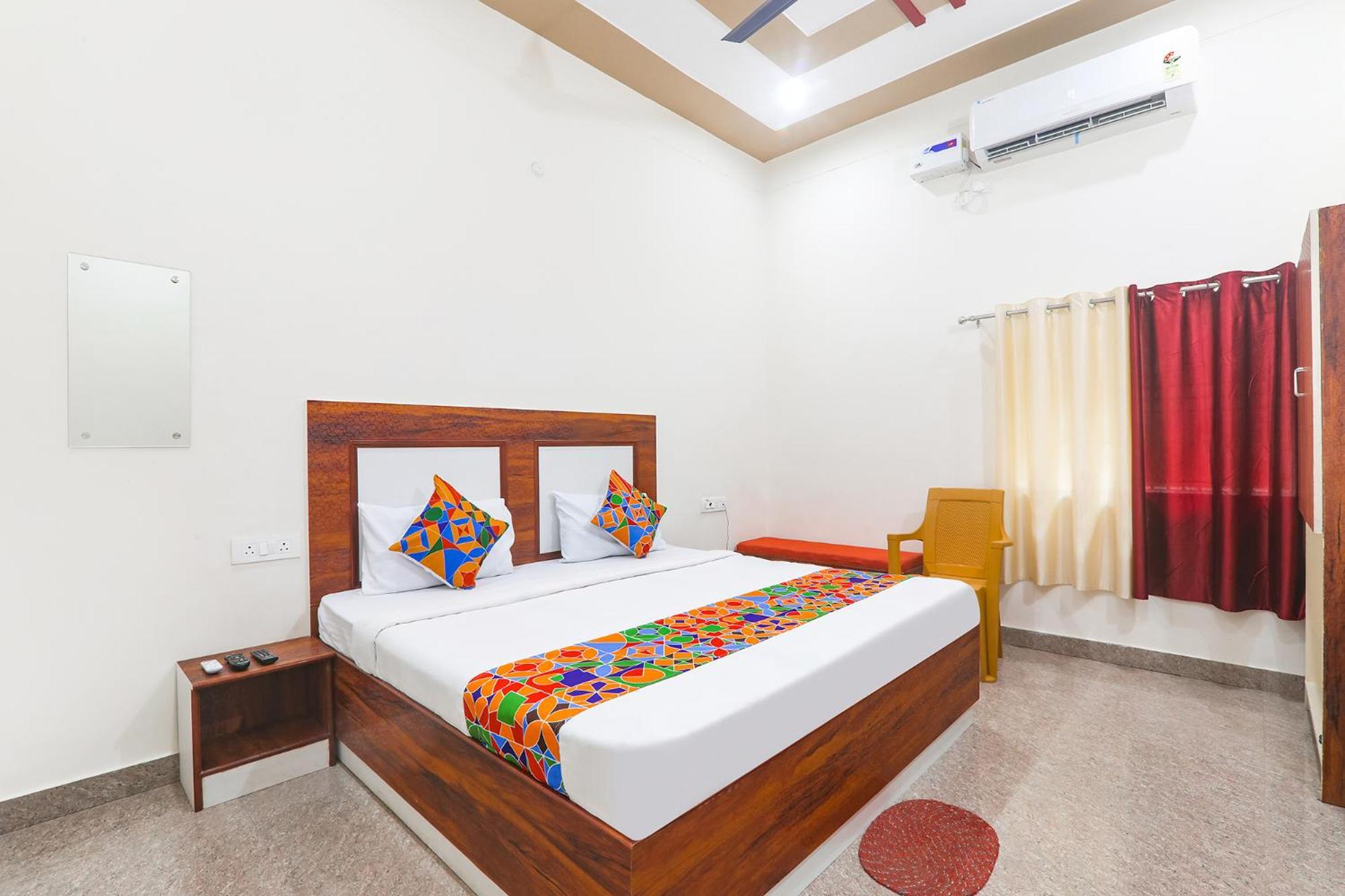 Fabhotel Shree Venkatesh Nileyam Hotel 4*