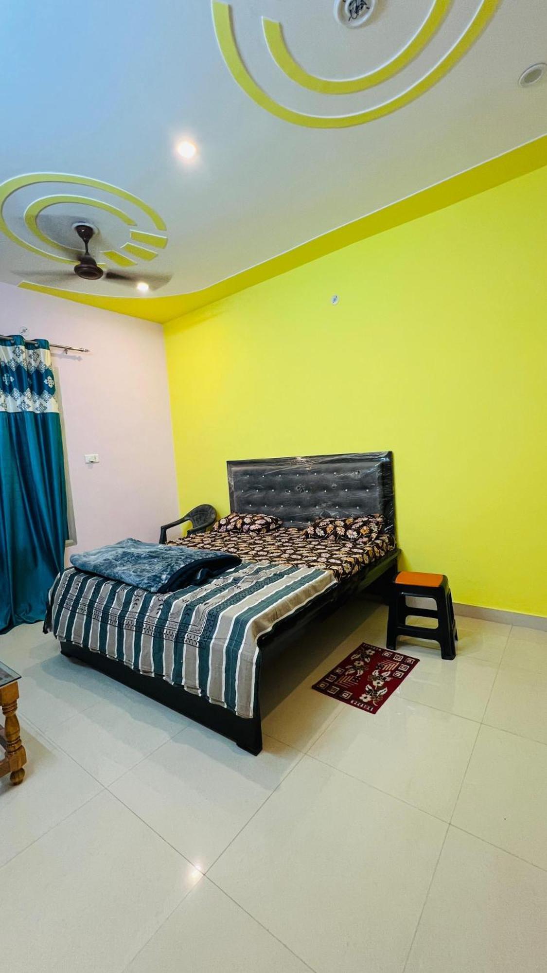 Homestay A D