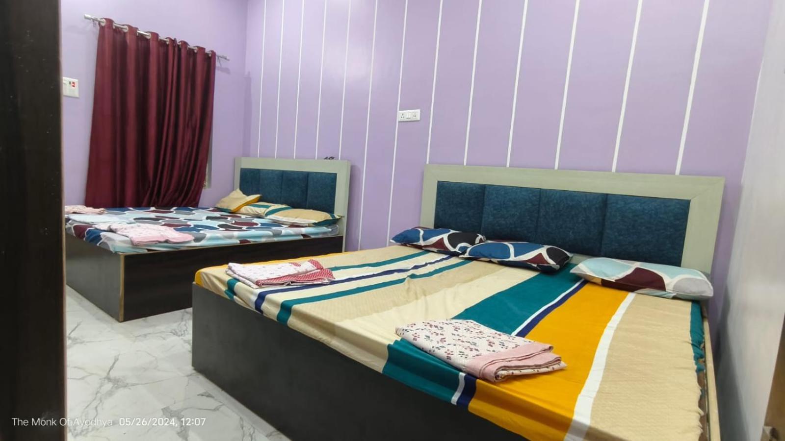 Homestay Shree Dham 300 Meter From Sri Ram Temple Free Pick Up , Drop , Breakfast & Wifi *