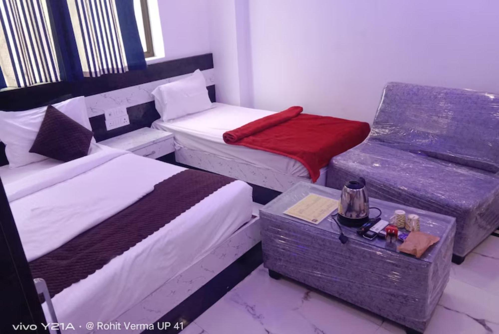 Hanuman -walking Distance From Ram Mandir , , Fully-air-conditioned With Free Wifi-facility, Best