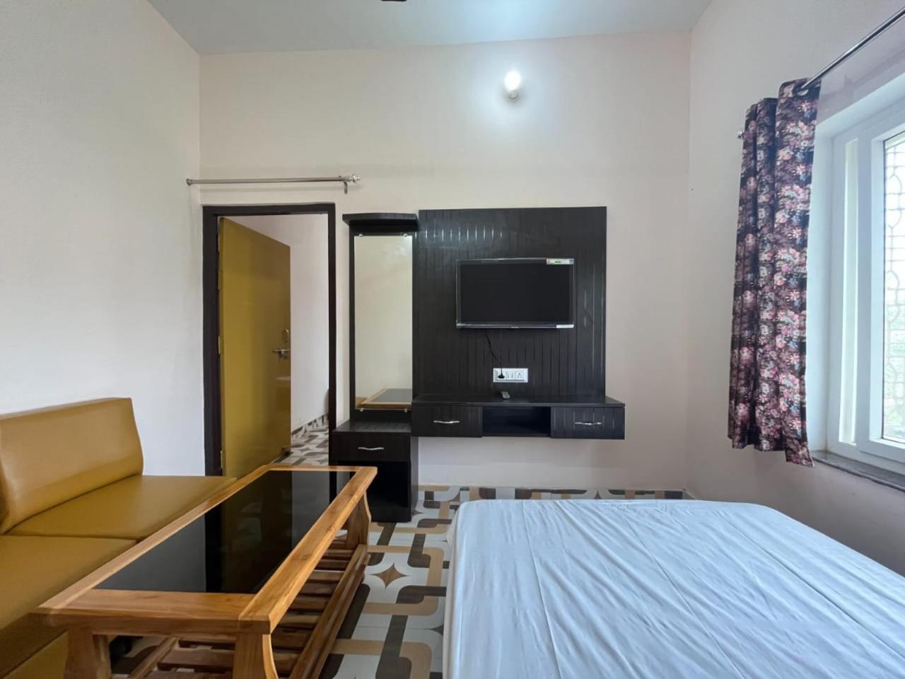 Suryavansham Homestay Ayodhya