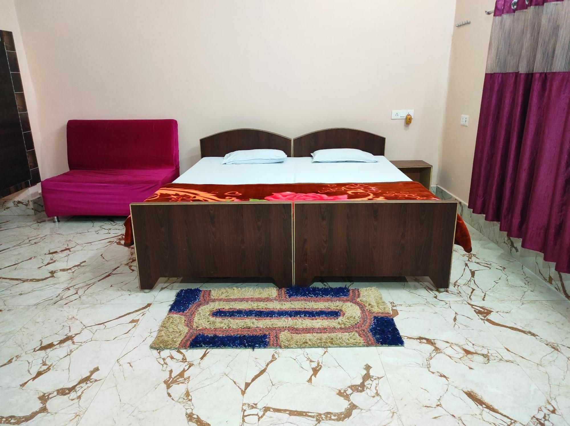 Ld Guest House, Hotel