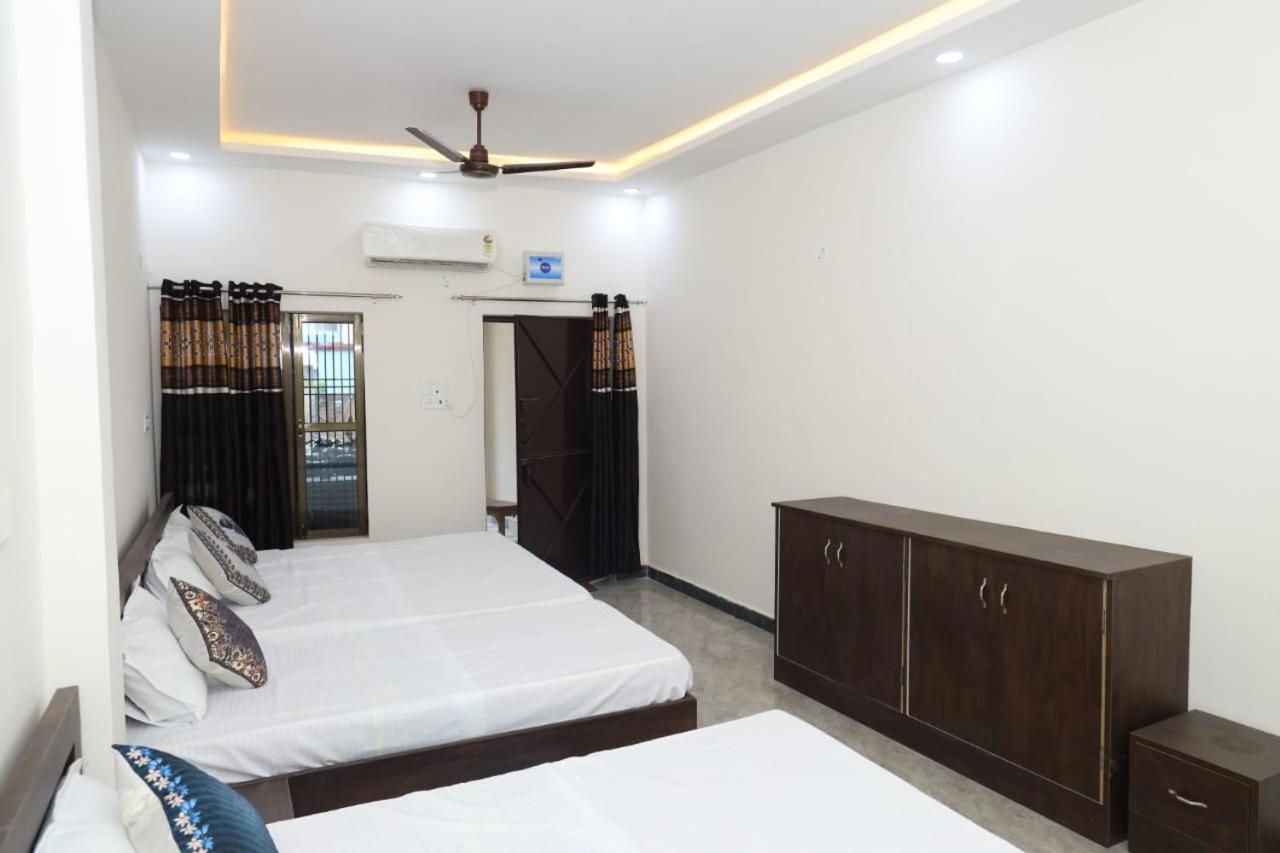 Homestay Nakshatra Bhawan *