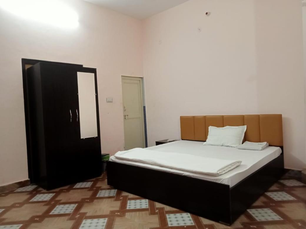 Suryavansham Homestay Ayodhya