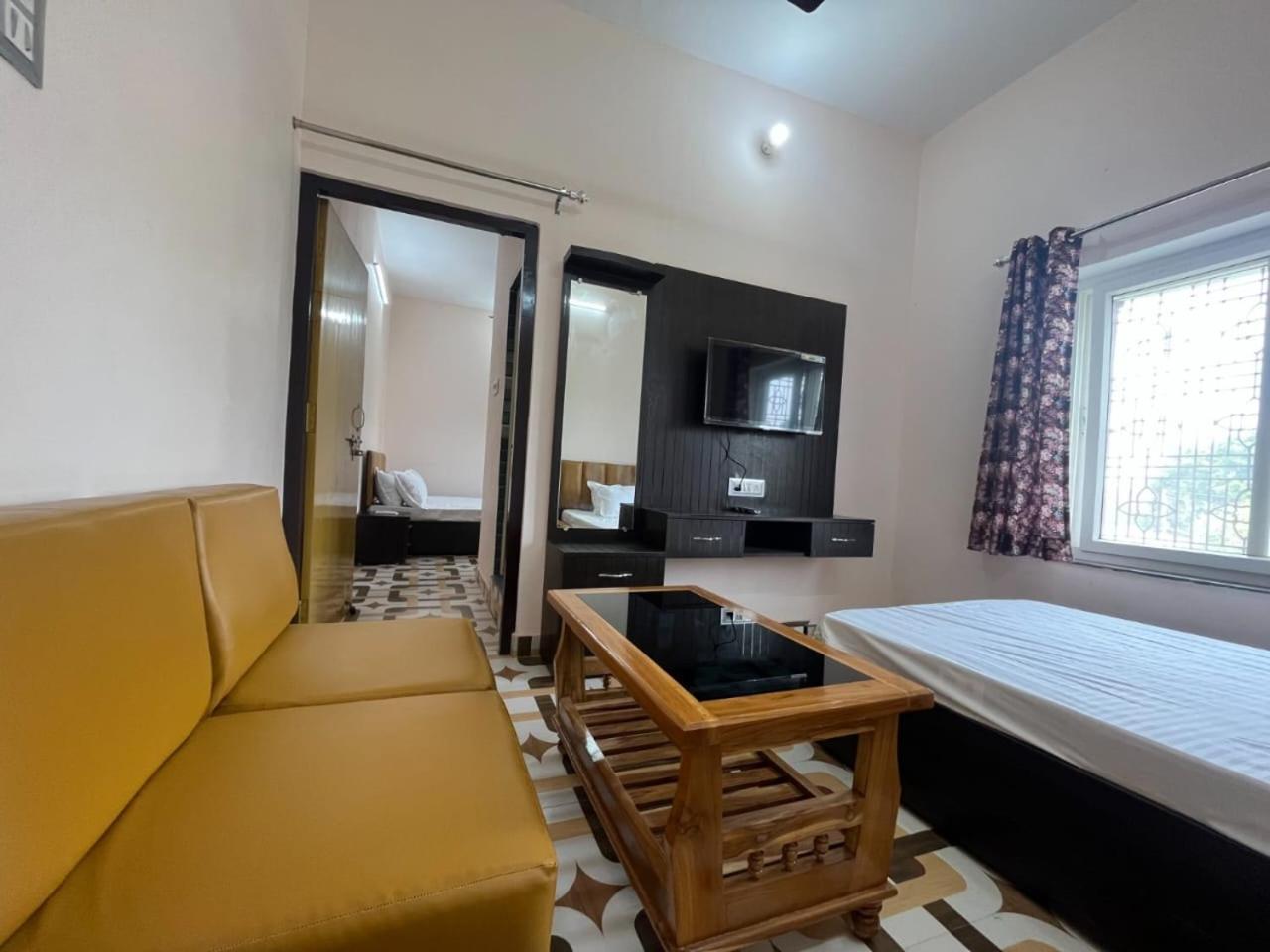 Homestay Suryavansham Ayodhya