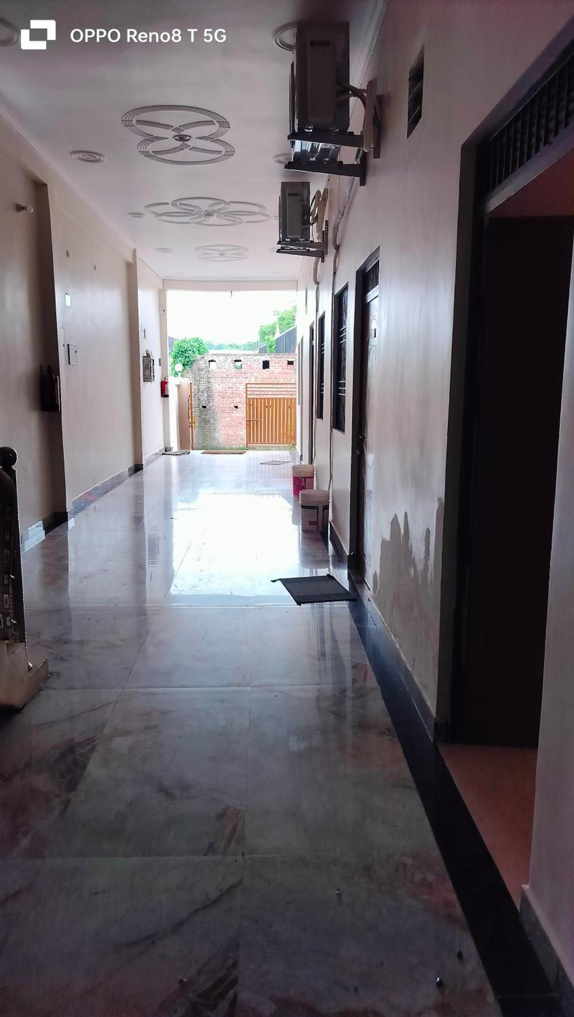 Kasturi Palace Guest house