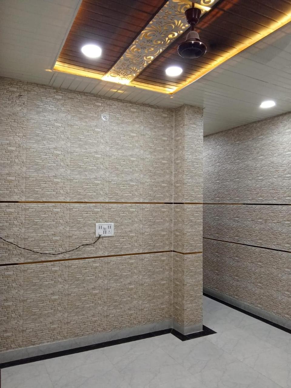Om Guest house Ayodhya