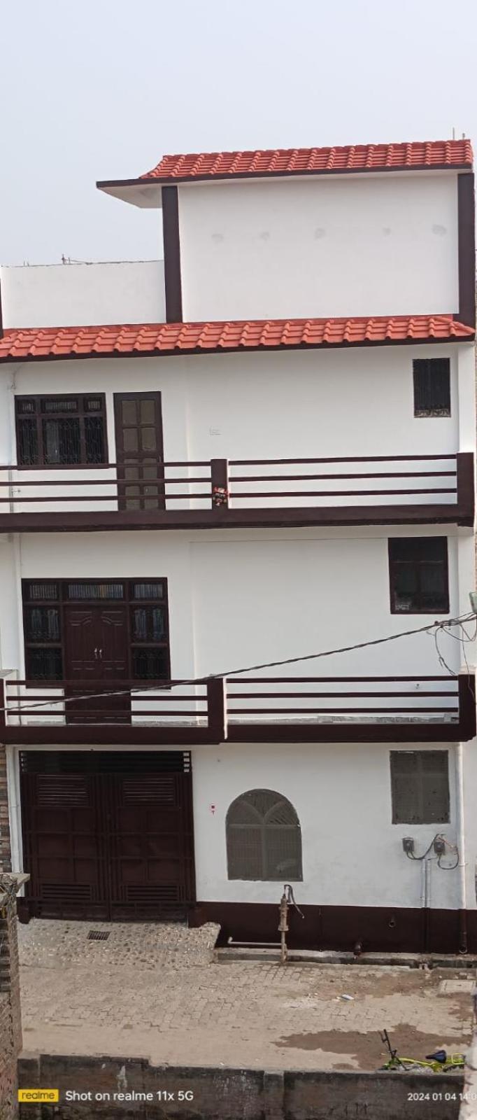Lions Guest house *