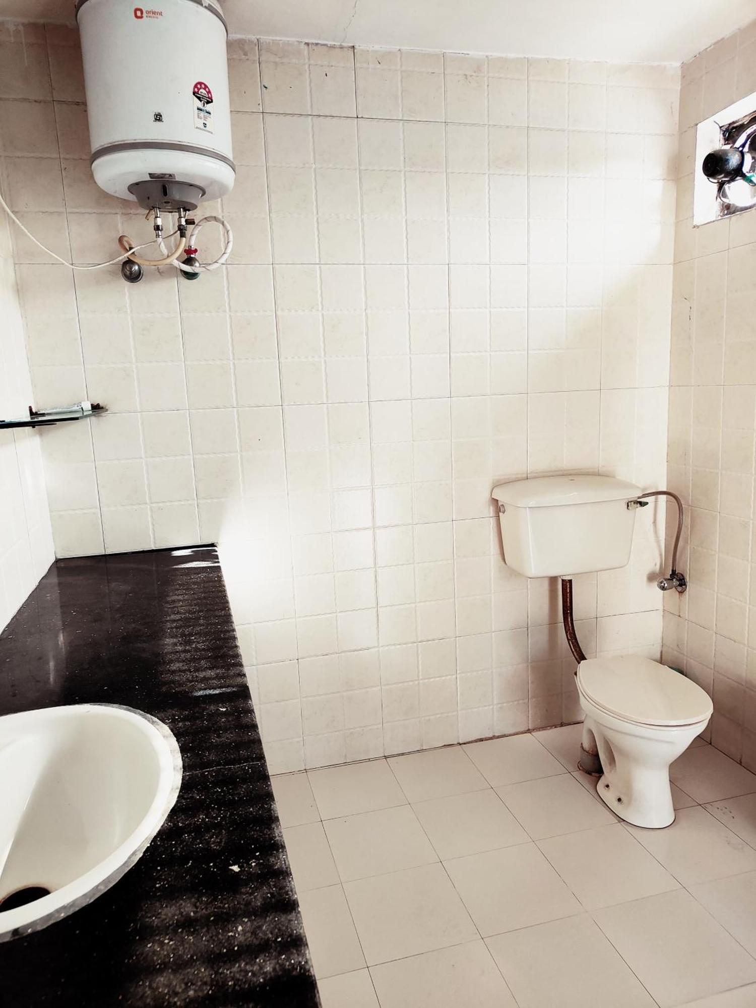 Shantiniketan 2 Bhk In * Ayodhya