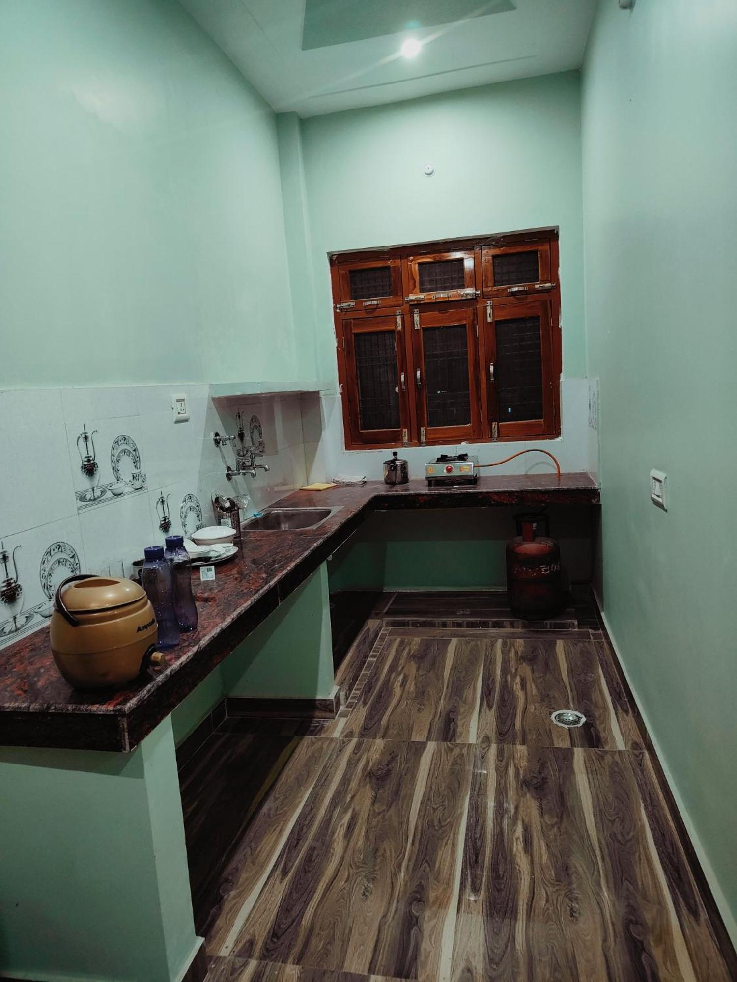 Apartment Pranjal 2 Bhk At Ayodhya