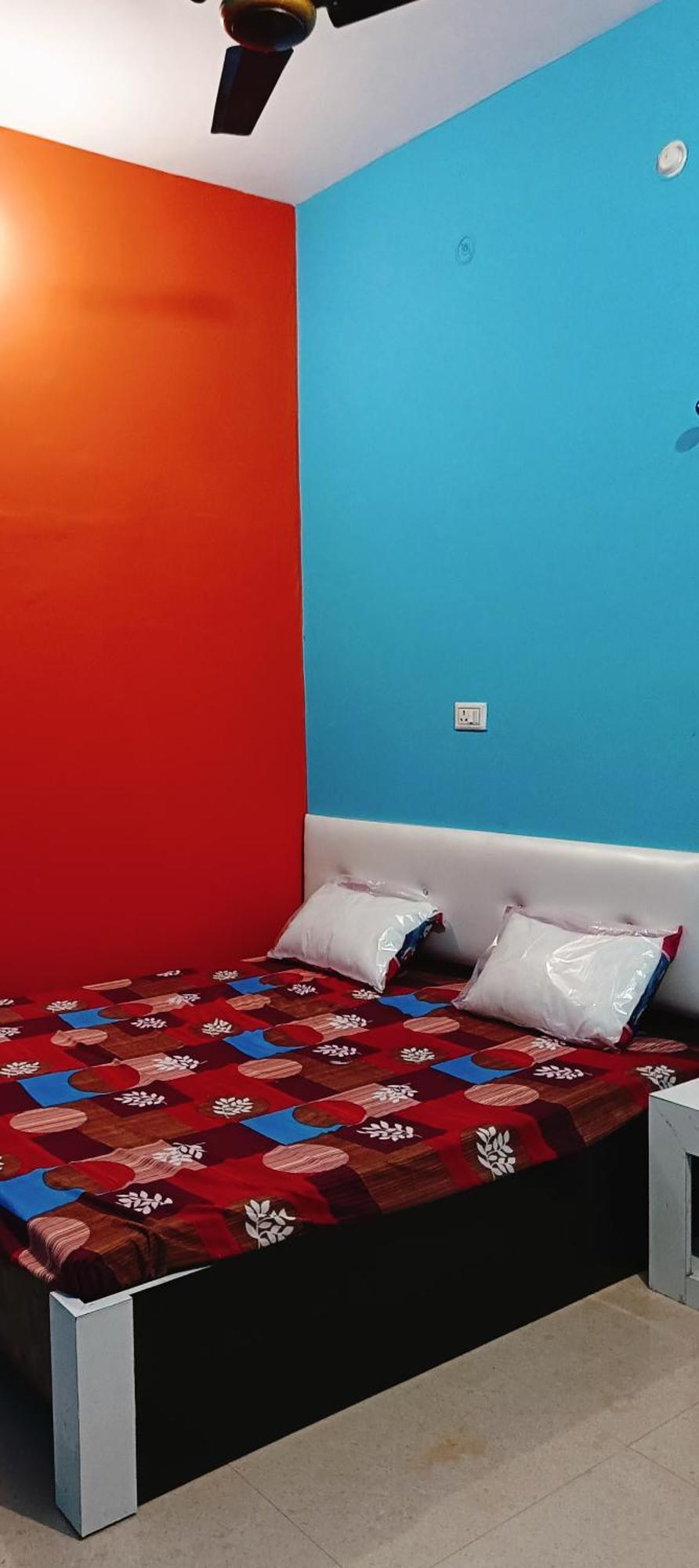 Shankaran - Ground Floor Flat * Ayodhya