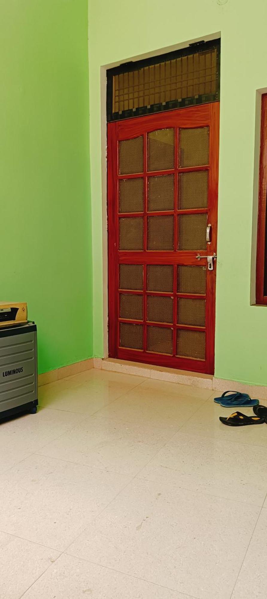 Shankaran - Ground Floor Flat Ayodhya