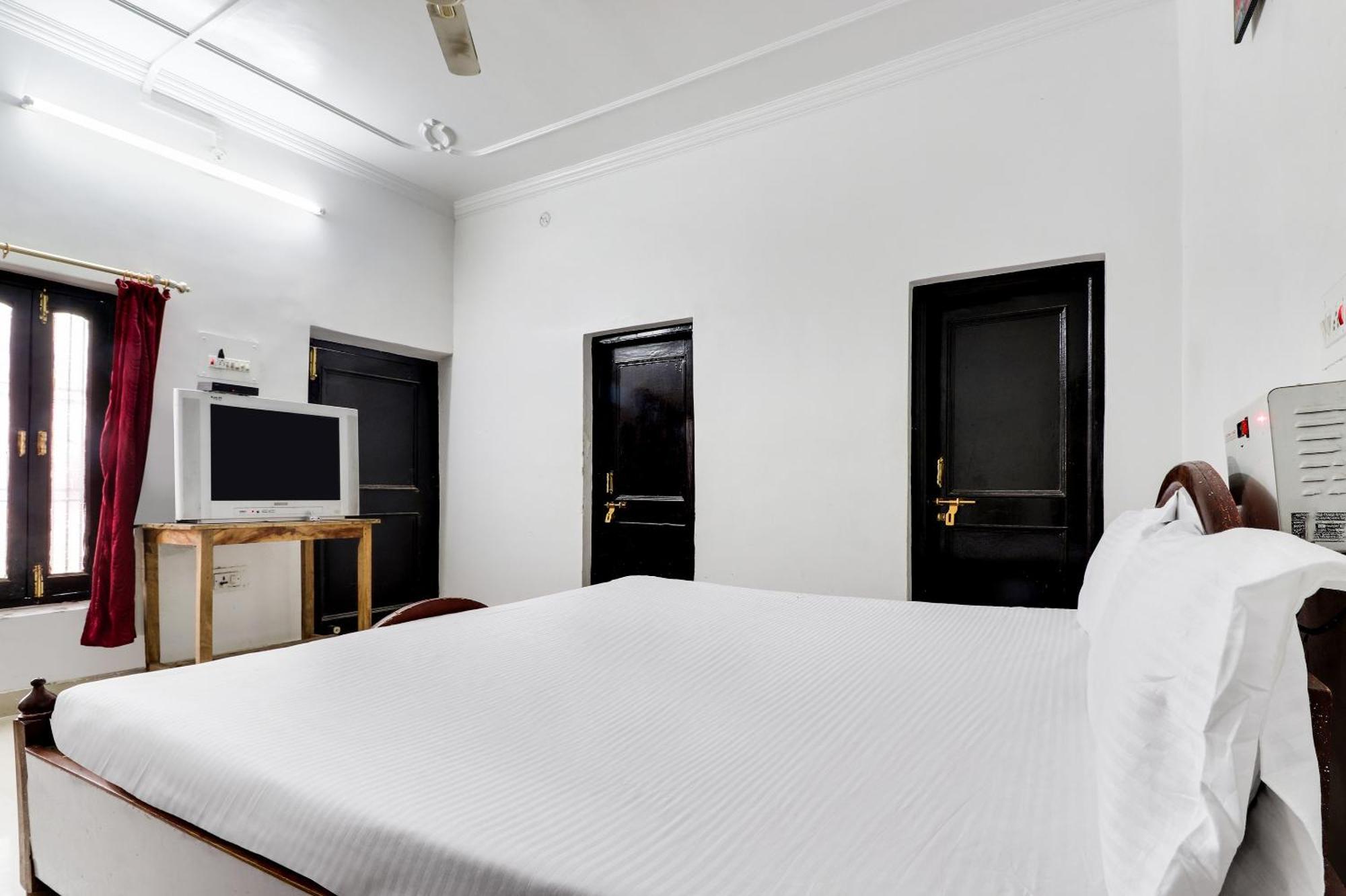 O Hanuman Bagh Hotel 3*