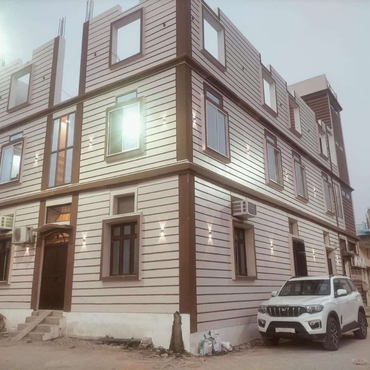 Samrat Palace