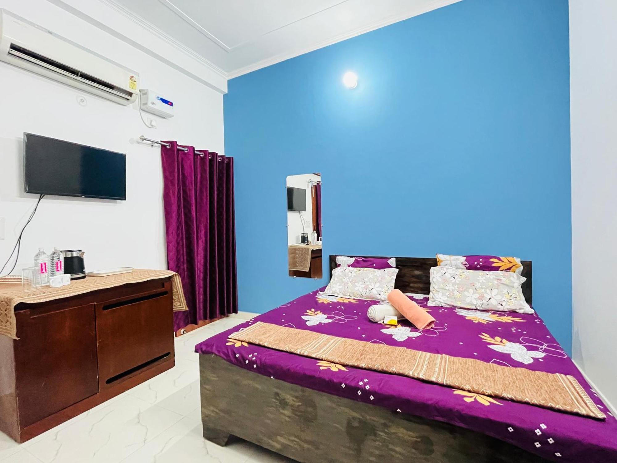 Maa Vaishno Paying Guest house 3*
