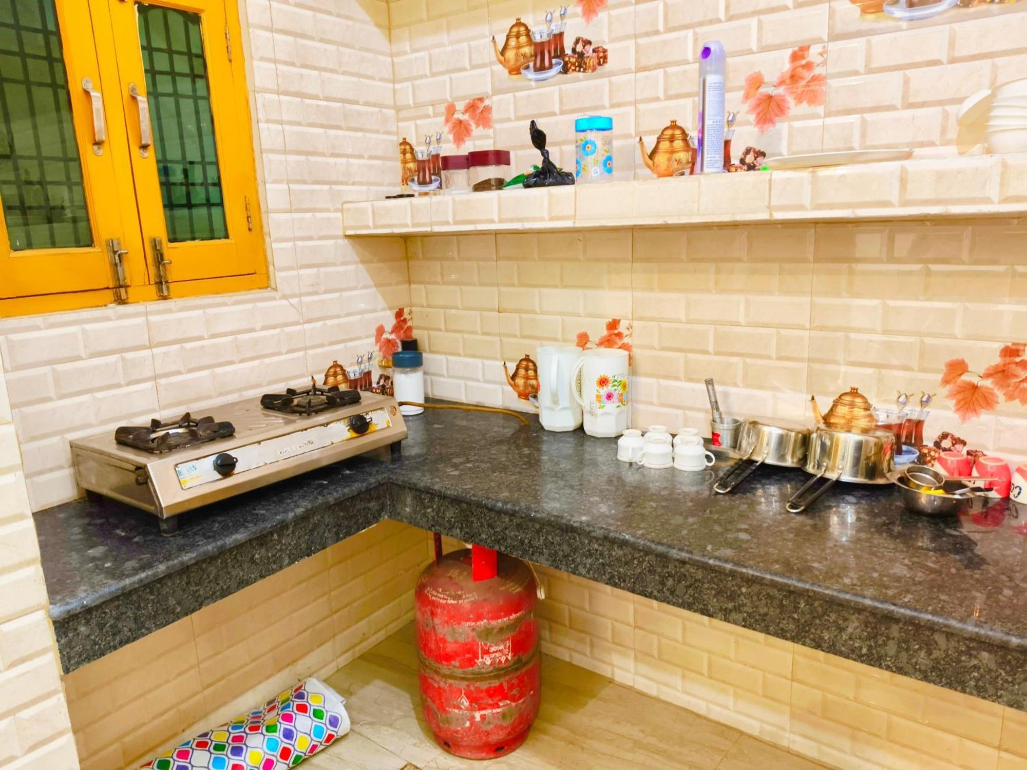 Om Home Stay Ac Rooms Holiday home Ayodhya