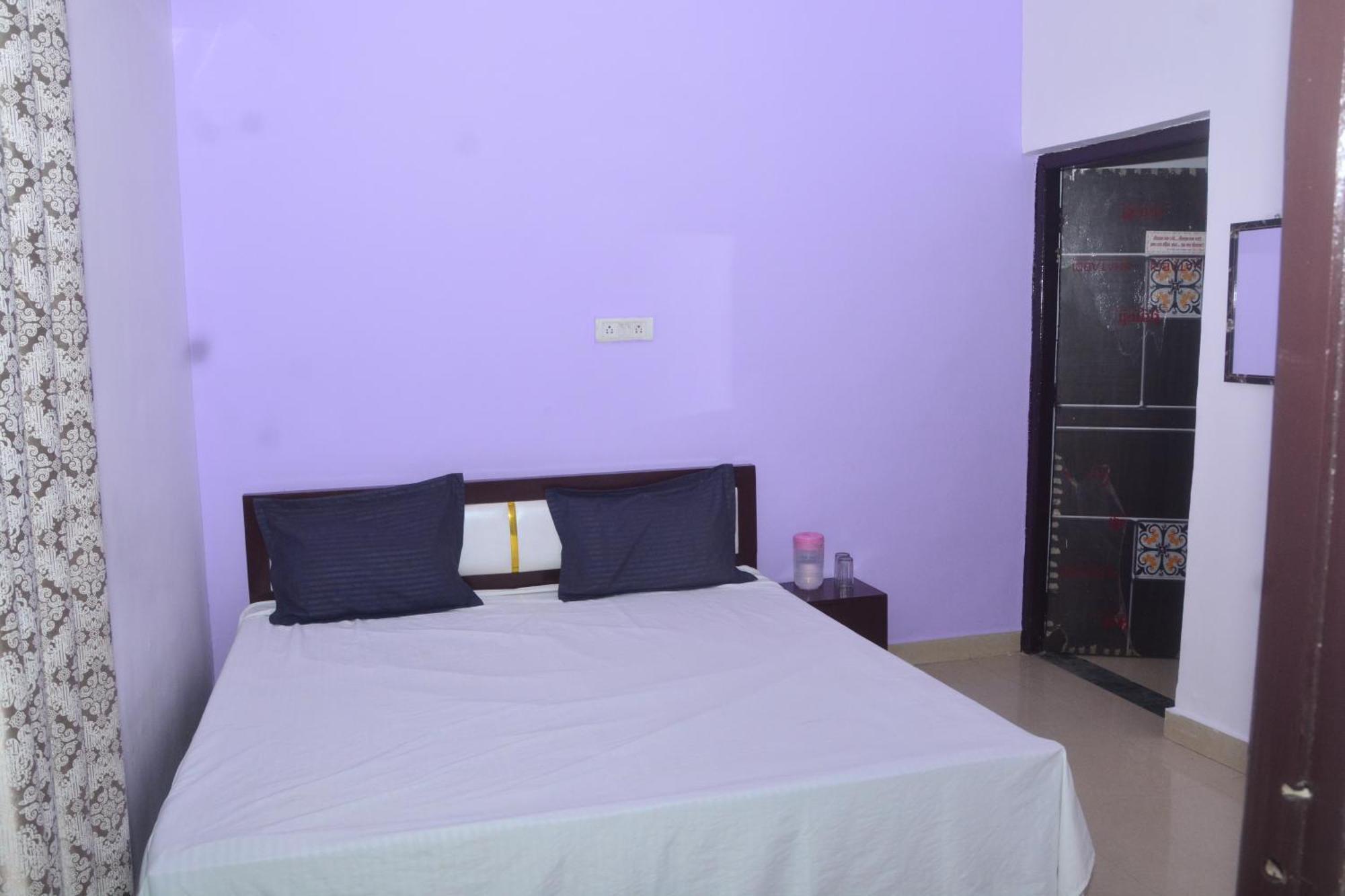 Chandrasha Dham Ram Mandir 600 Meter Hotel