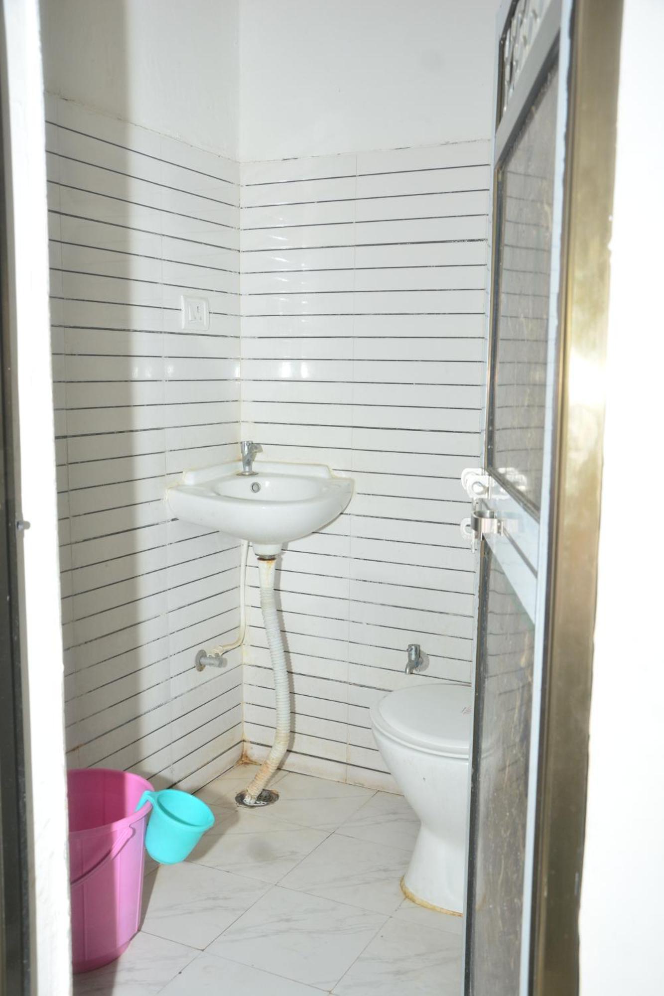 Hotel Chandrasha Dham Ram Mandir 600 Meter Ayodhya