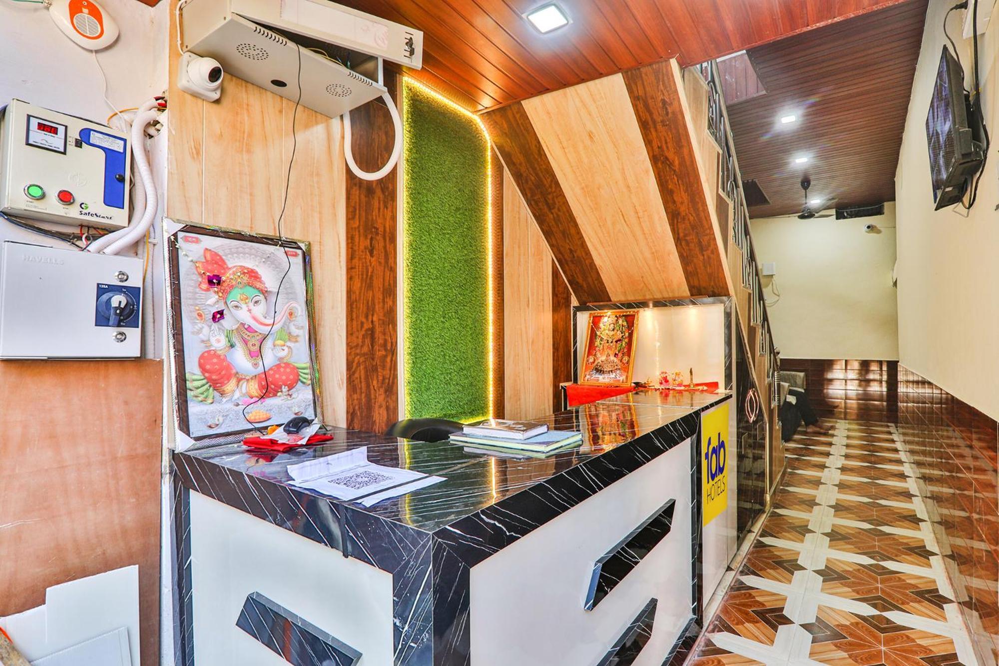 Fabhotel Uma Yugul Homestay Ayodhya
