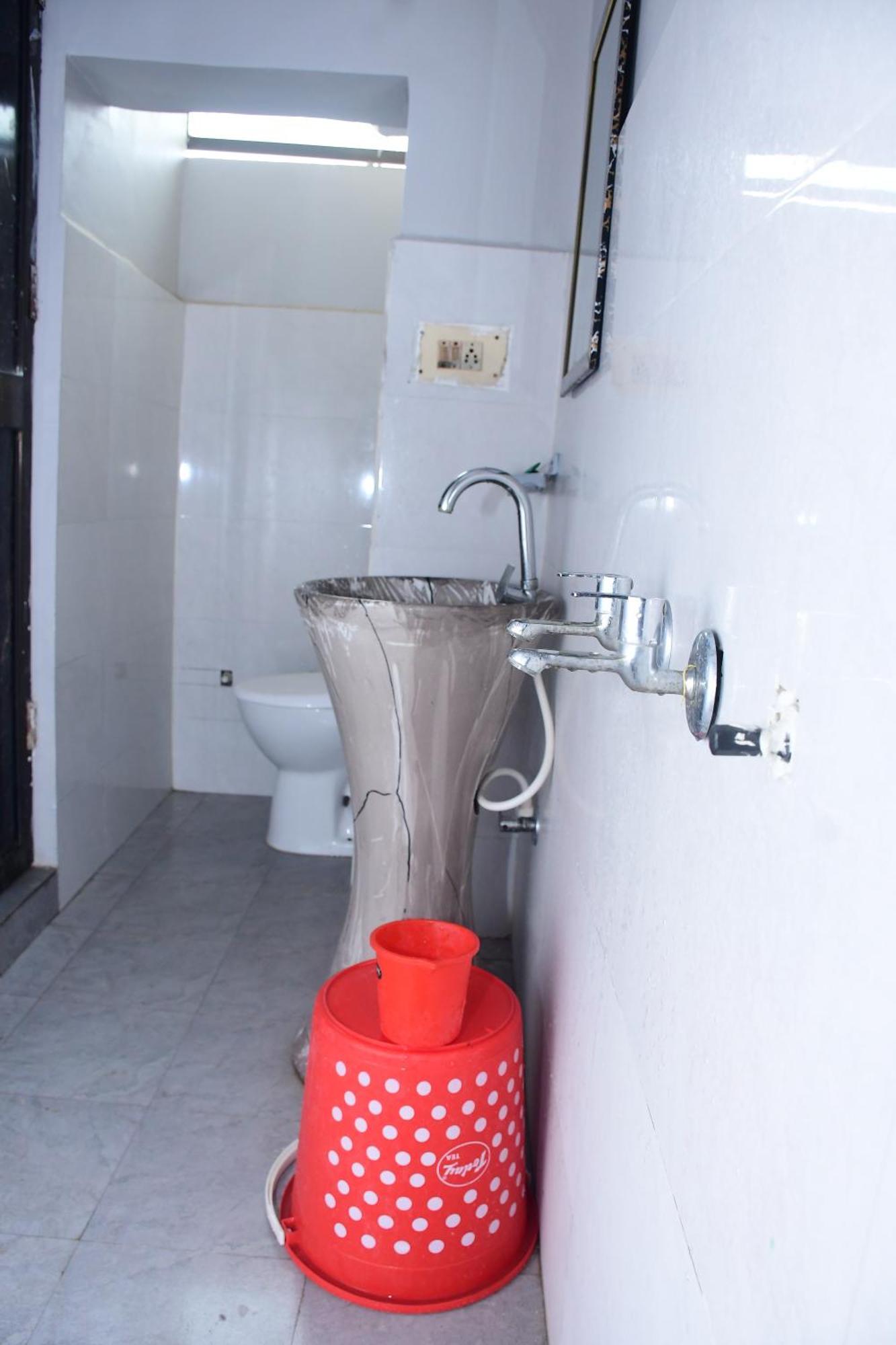 Homestay K B Ayodhya