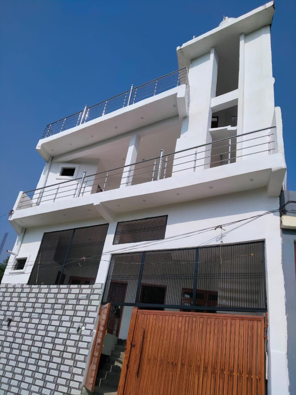 Kailasha And Guest house *