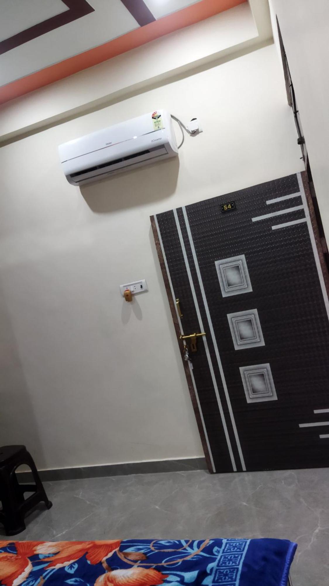 Shri Sarju Homestay Ayodhya