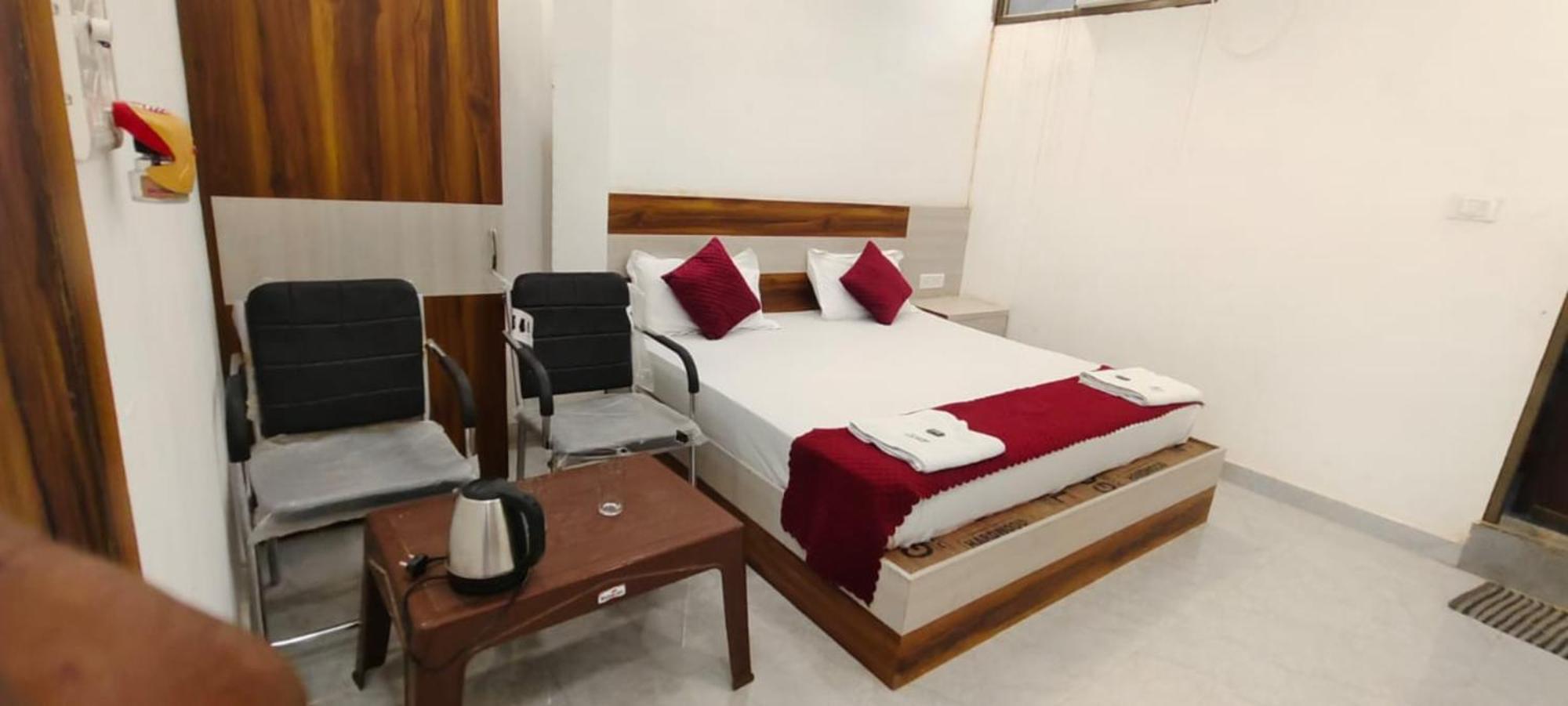 Ram Krishna Palace - Near Shree Ram Temple And Hanuman Garhi - Luxury Boutique Hotel Ayodhya