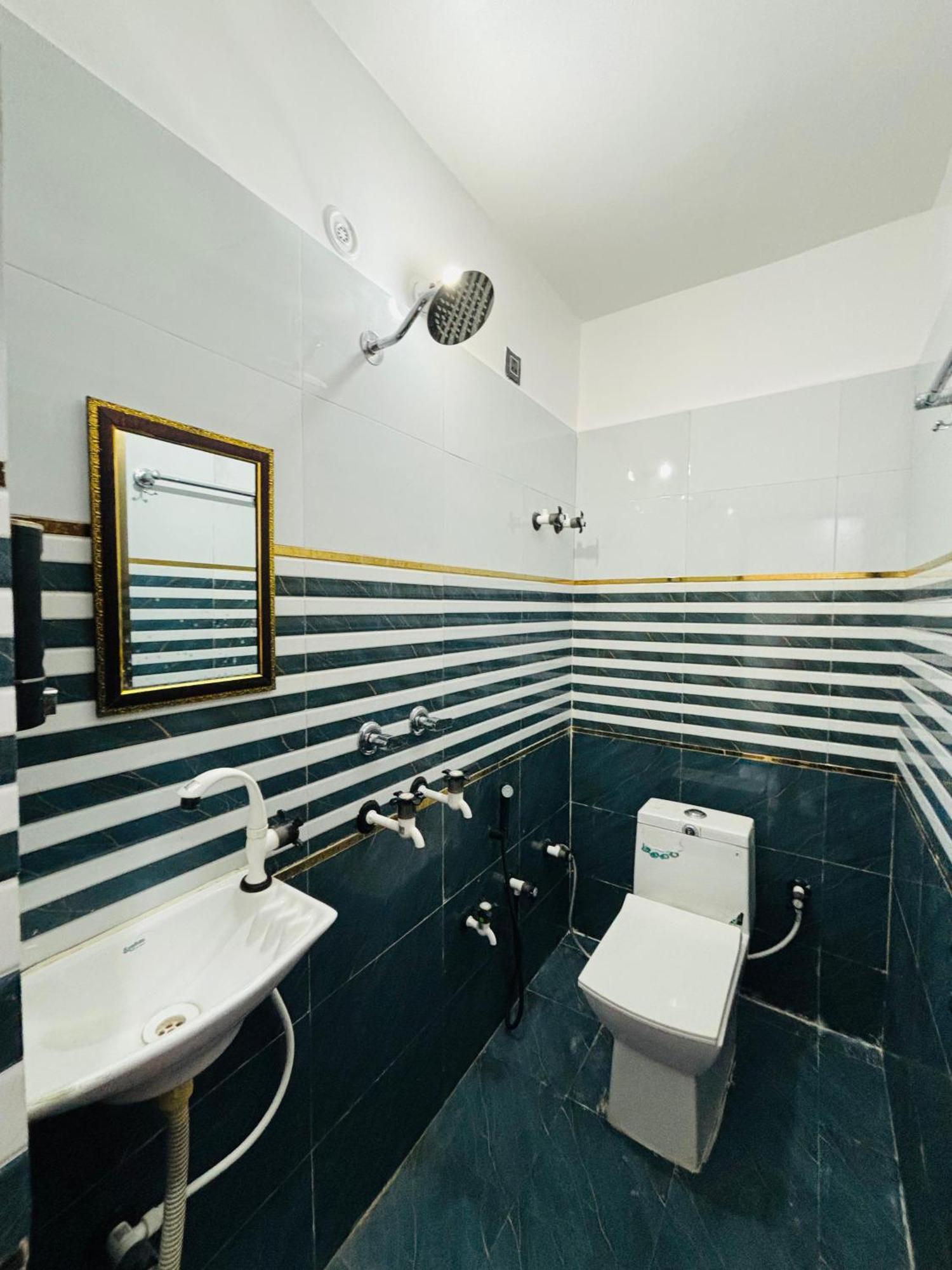 Homestay Krishnanand Palace Ayodhya