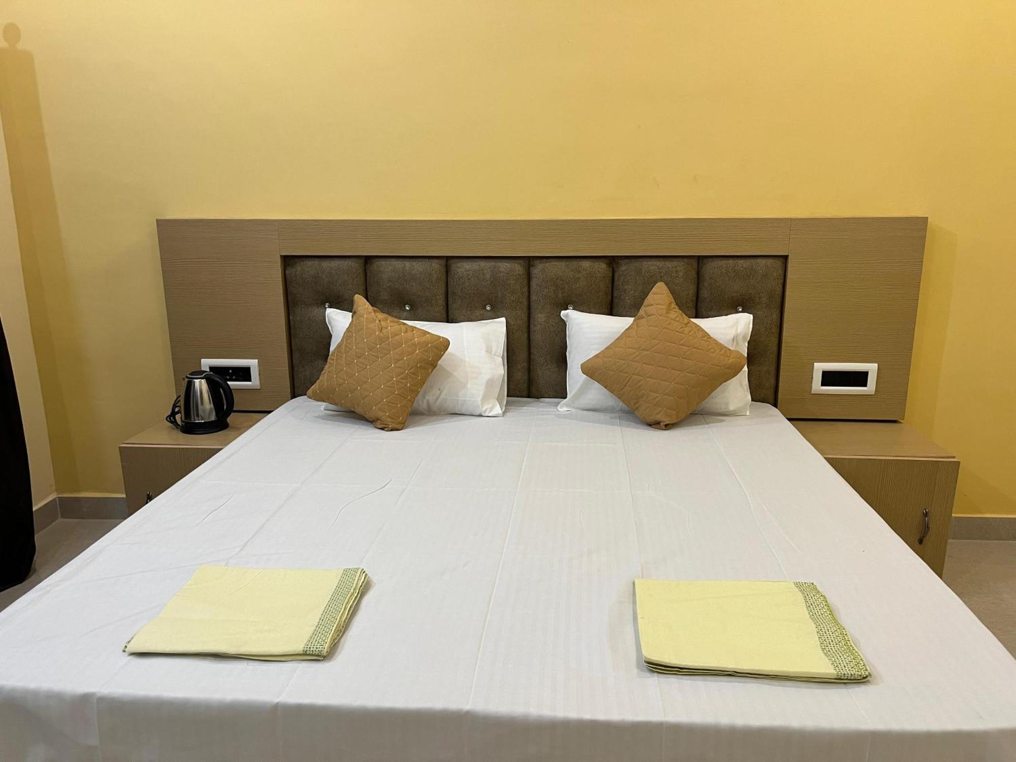 Hotel The Mehrotra ,near Ram Temple Ayodhya