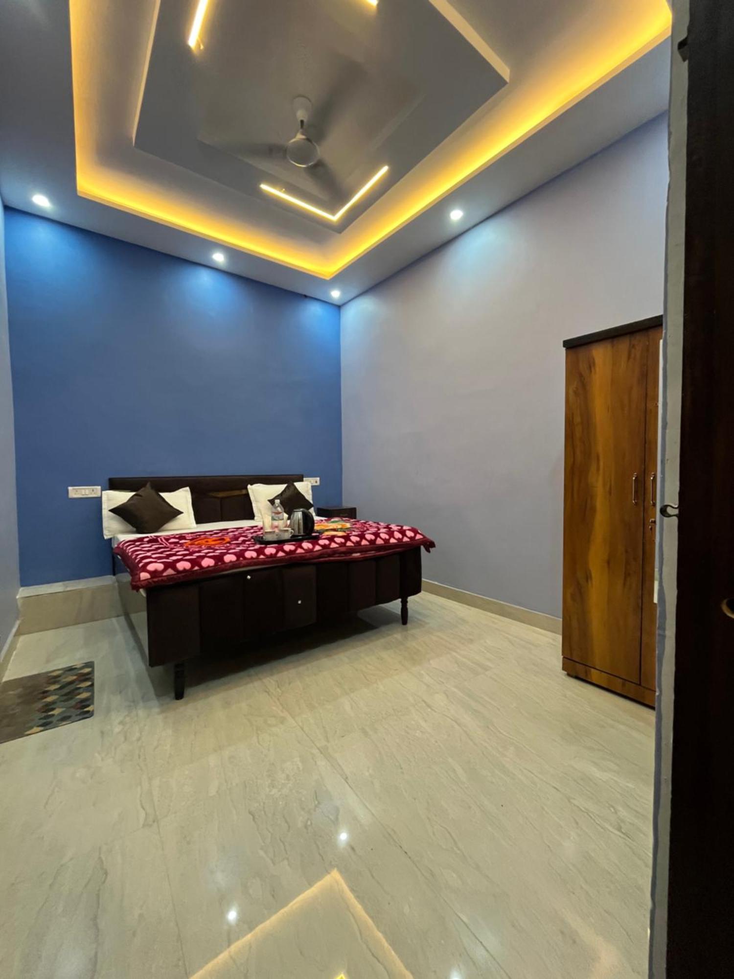 Vedas Hotel Ayodhya