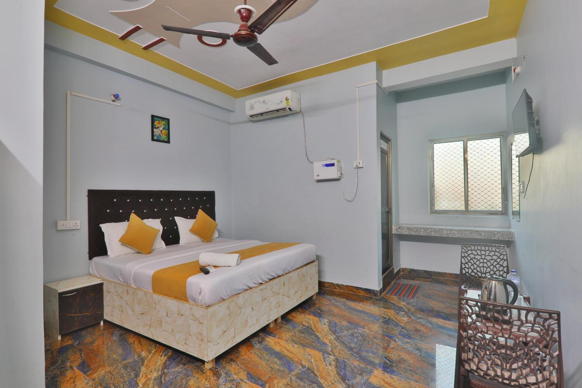 Crystal Rama Yan Hotel Ayodhya
