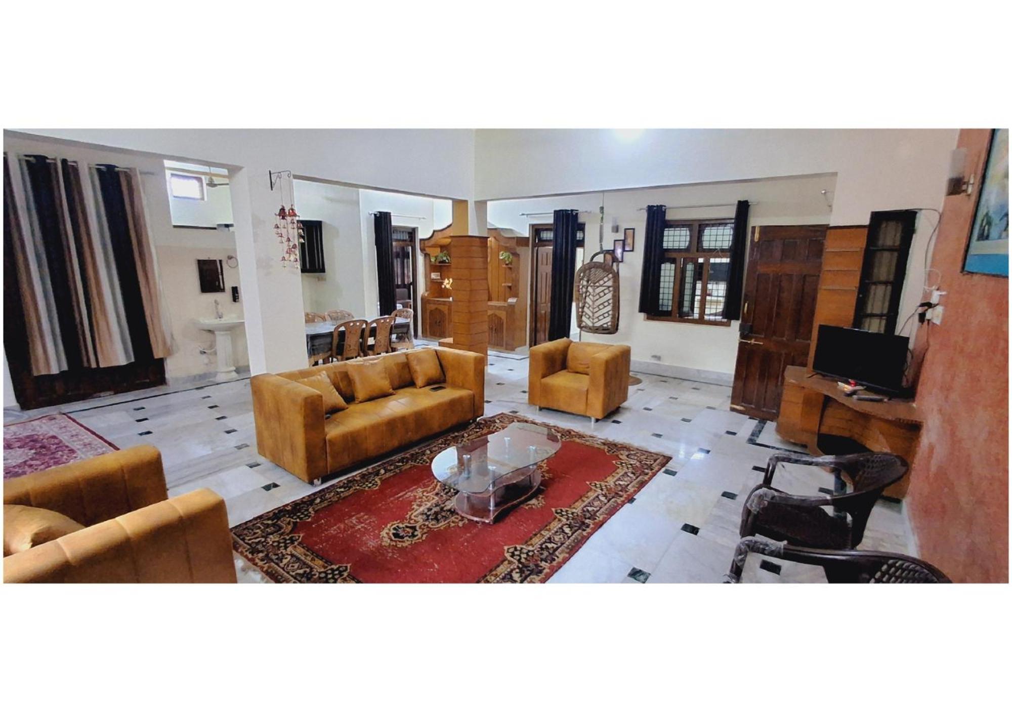 Homestay Sharan