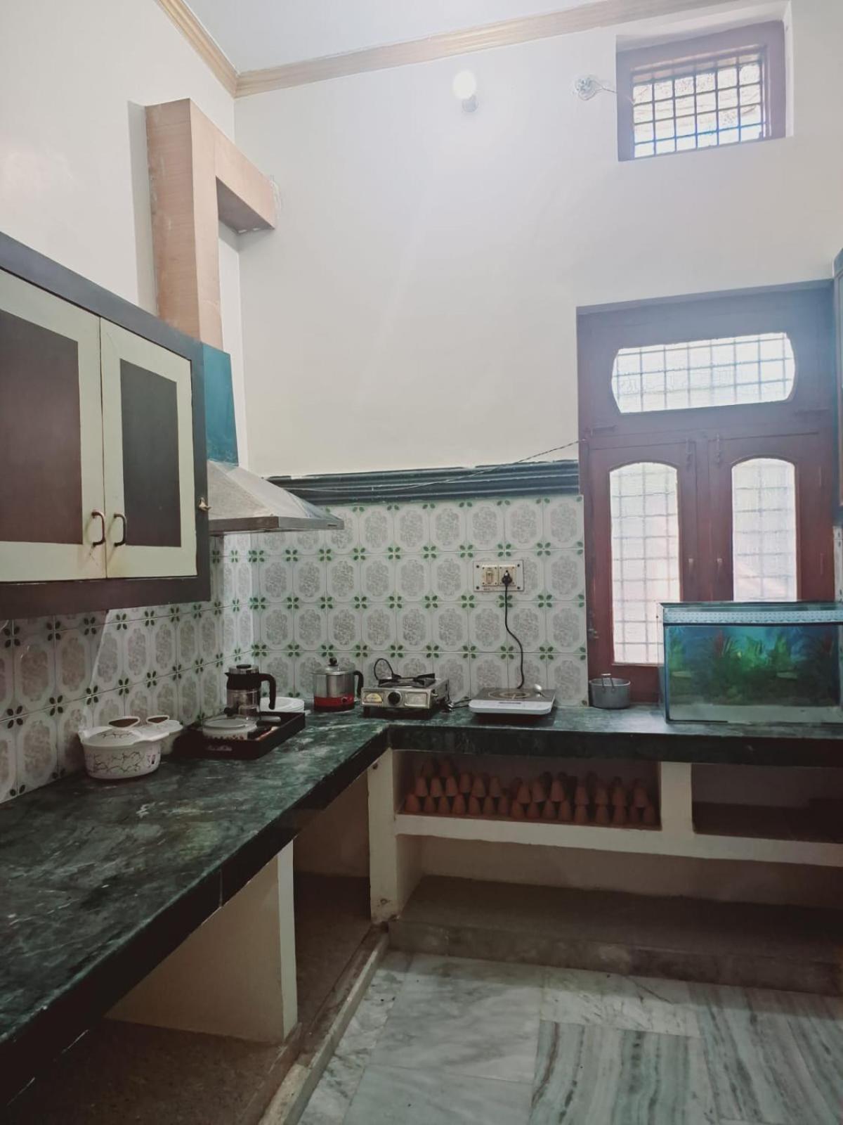 Sharan Homestay Ayodhya
